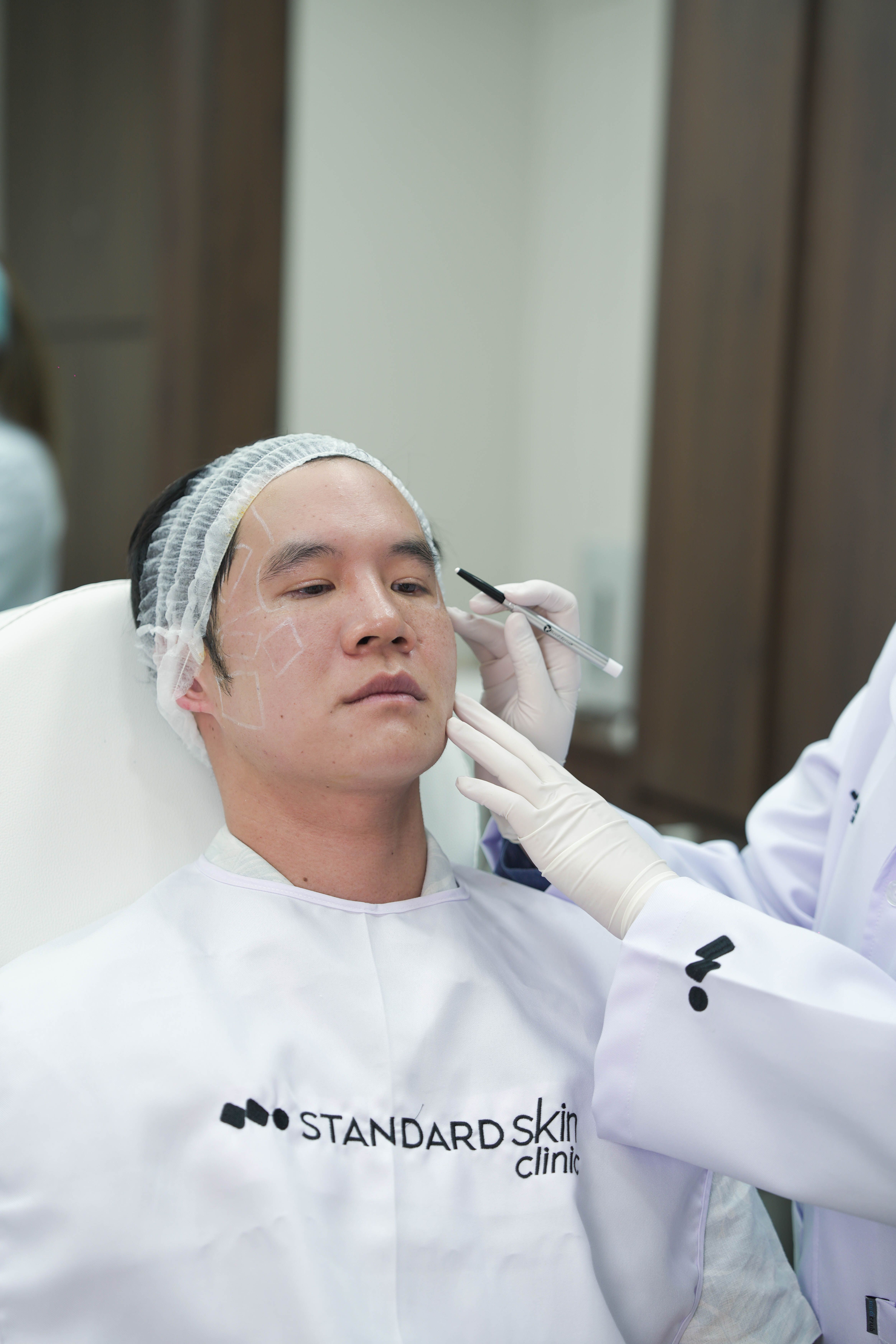 Facial design hero